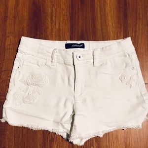 2/$10 EUC Jordache jean shorts!